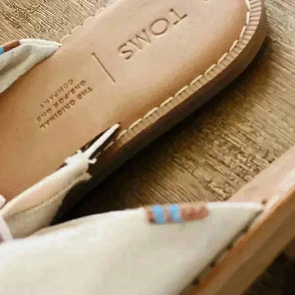 Tom’s sandals  size 9 great condition - Picture 7 of 11